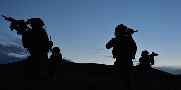MSB sıcak gelişmeyi duyurdu! 2 PKK'lı terörist teslim oldu