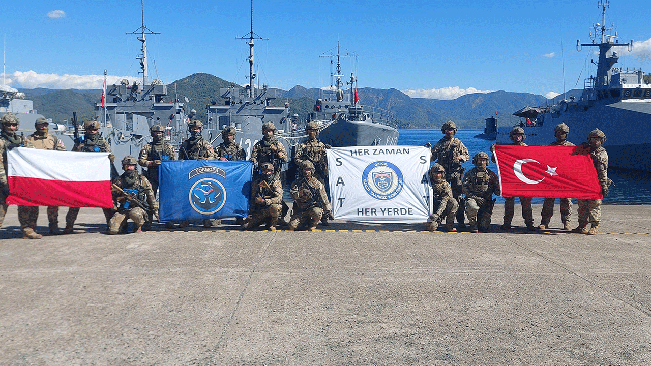 MSB’den tatbikat paylaşımı! Türkiye ve Polonya denizlerde ortak güç gösterisi yapıyor