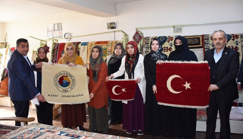 MTB Başkanı Özcan 8 Mart Dünya Kadınlar Günü’nü kutladı 