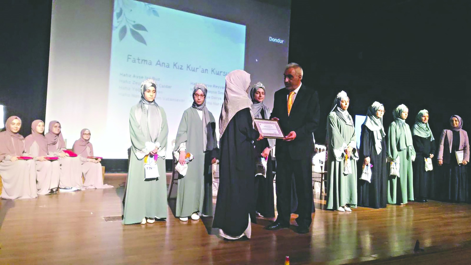 Mudanya’da Kur’an bülbülleri taçlarını taktı