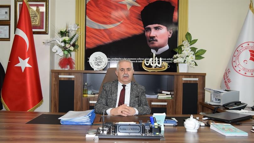 Müdür Görentaş’tan elma üreticilerine uyarı 