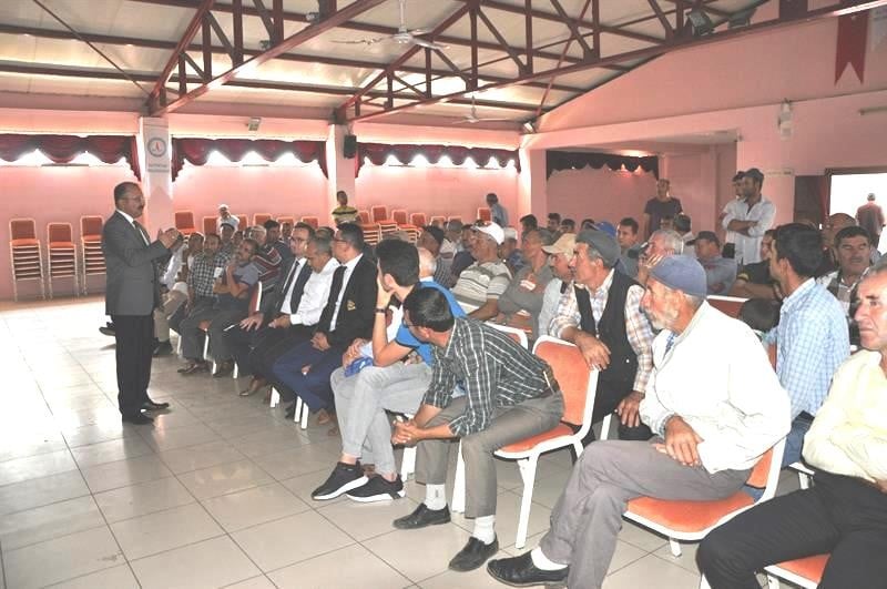 Müdür Orhan Özçalık: 