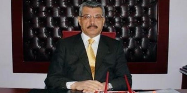 Müdür Yardımcısı kendini astı