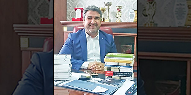 Müdüre 'etek'li kumpas