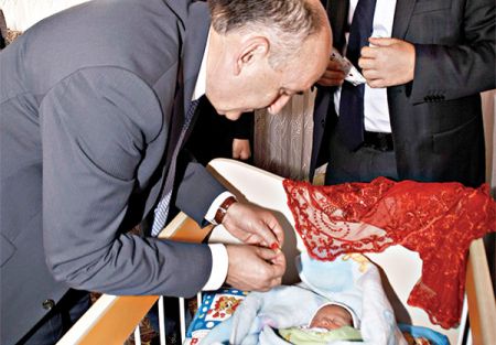 Müezzinoğlu vatandaşları sevindirdi