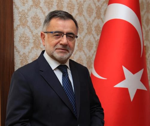Müftü İzan’dan gençlere, 