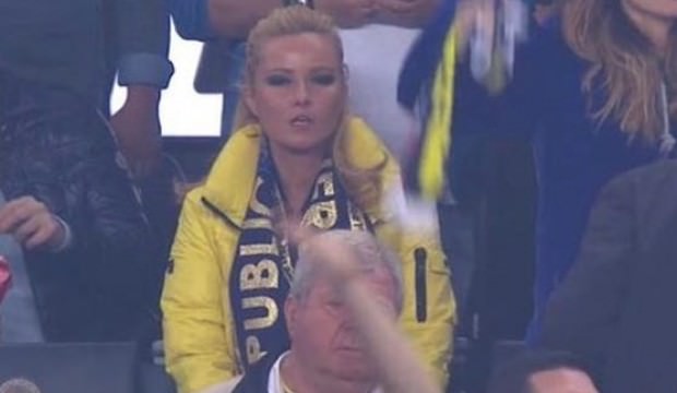 Müge Anlı'dan Beşiktaş taraftarına yanıt!