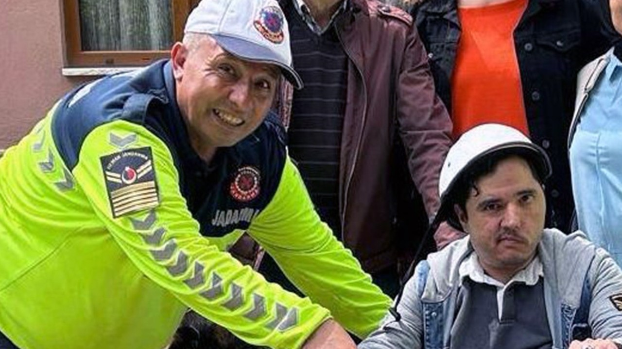 Muğla jandarmasından özel bireylere yönelik trafik bilinci etkinliği