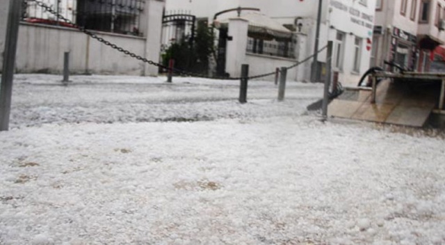 Muğla sokakları beyaza büründü! Görenler şoke oldu