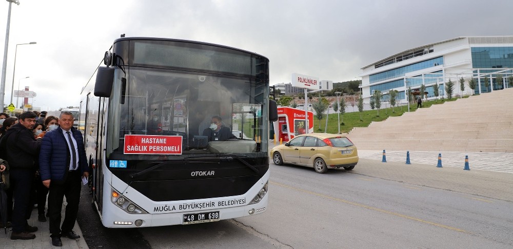 Muğla’da 11 ilçede sağlık çalışanlarına ücretsiz servis 