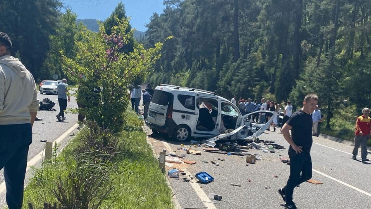 Muğla'da korkunç kaza: Ölü ve yaralılar var!