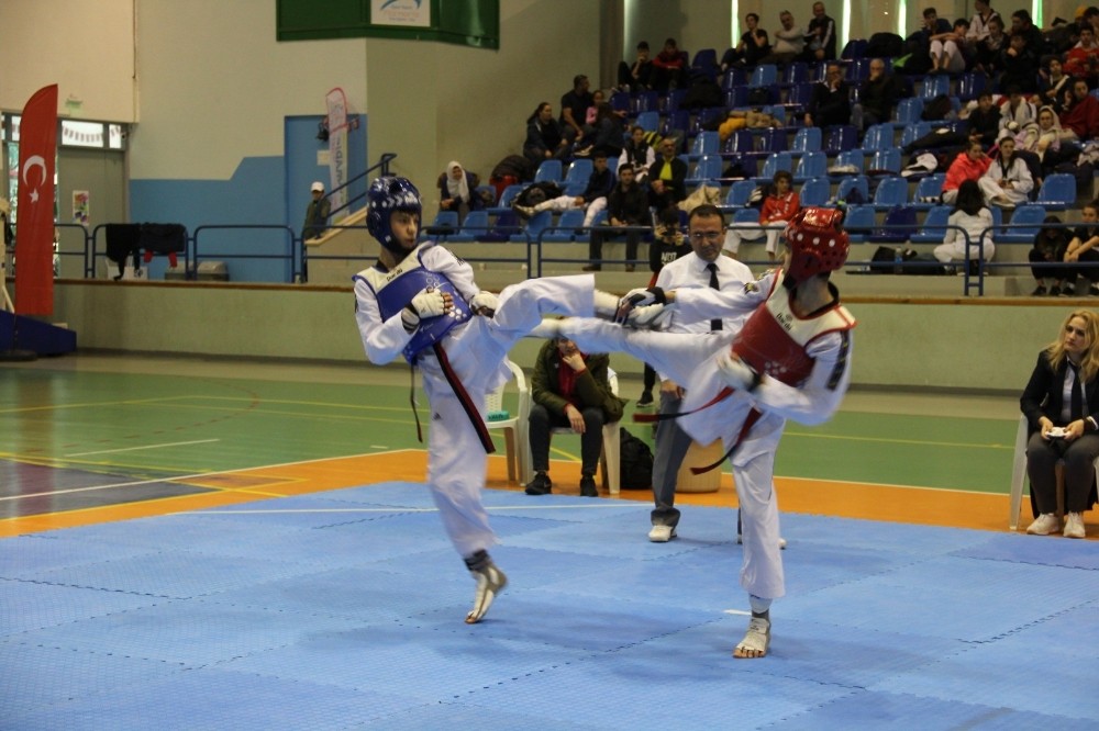 Muğla’da Liselerarası Türkiye Taekwondo Grup Müsabakaları yapıldı 