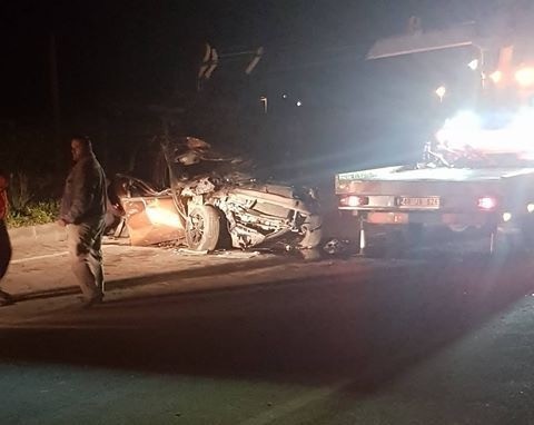 Muğla’da otomobil önündeki kamyona çarptı: 1 ölü 1 yaralı 