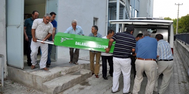 Muğla'da rafting botu devrildi: 1 ölü