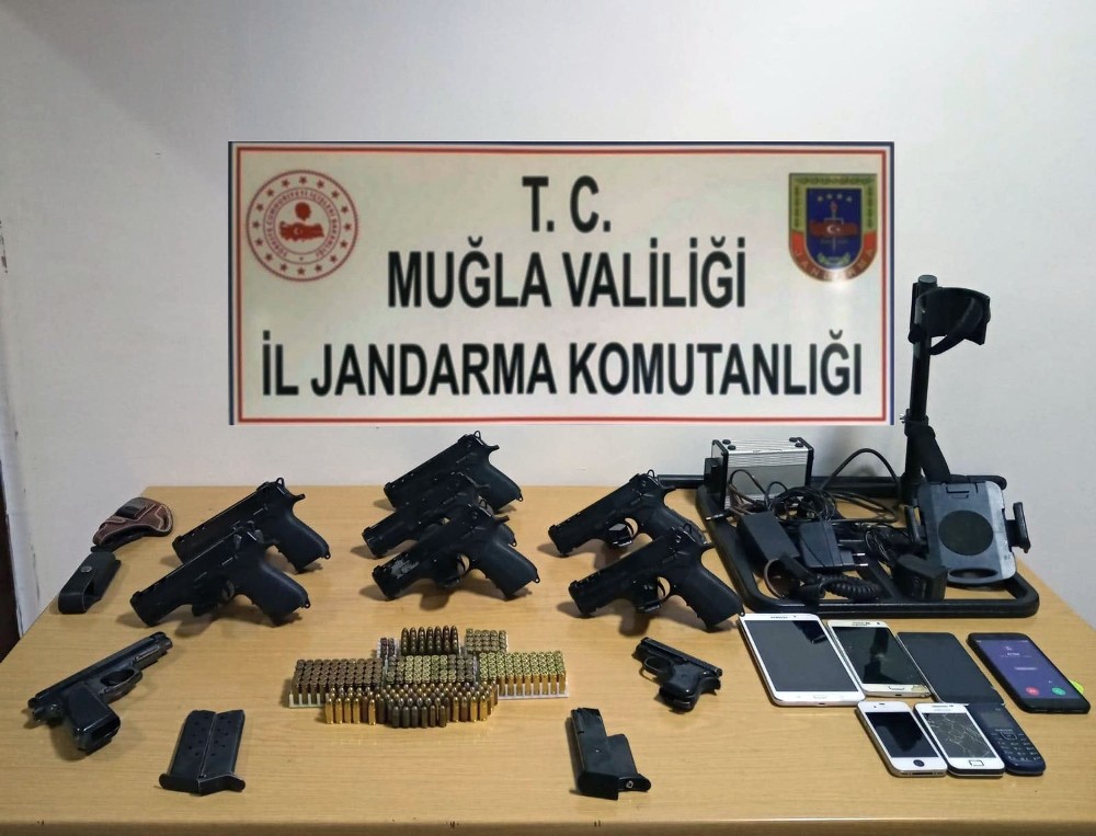Muğla’da silah kaçakçılığına 2 tutuklama 