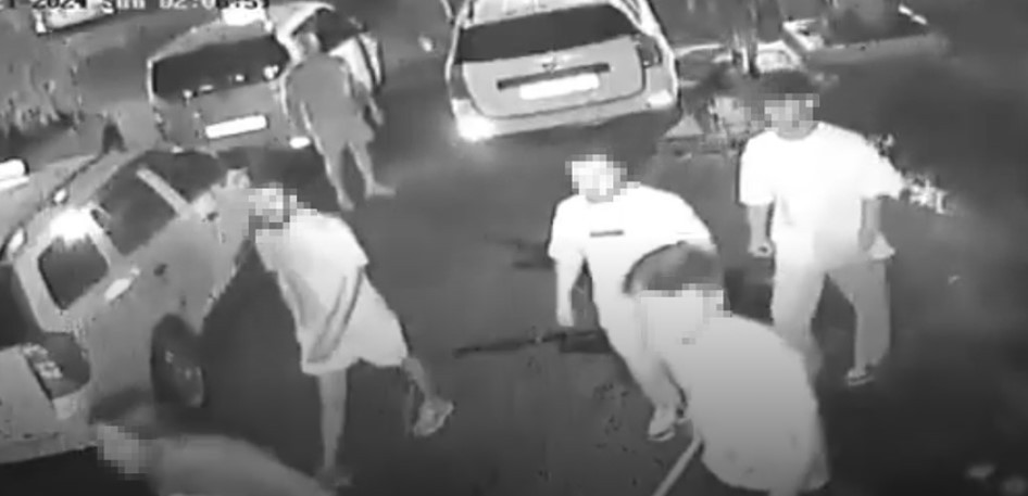 Muğla'da taksi durağını taş ve sopalarla bastılar: 3 kişi yaralandı