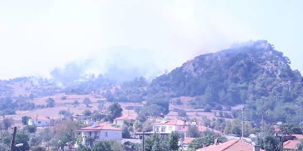 Muğla'da yangın devam ediyor