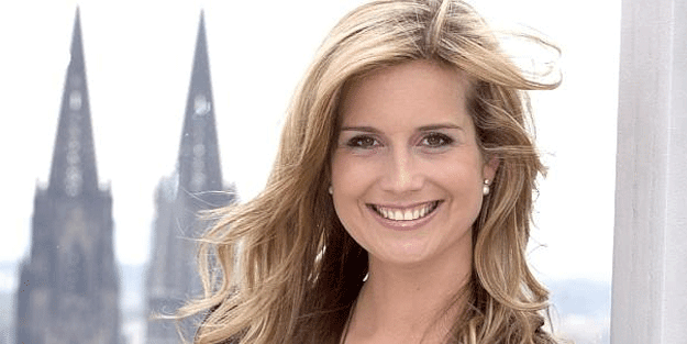 Muhabirden sel bölgesinde skandal hareket! İfşa olunca kovuldu