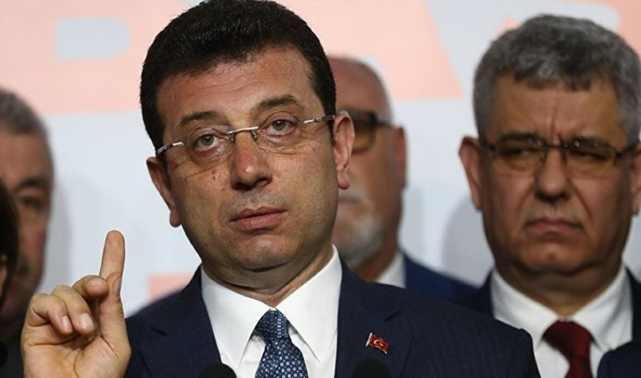 Muhalif gazeteci Erdem Atay CHP’ye böyle seslendi! "Bu kirli insanlarla, namussuzluk yapanlarla aranızı açın"