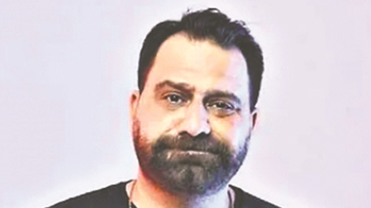 Muhalif sanatçılara CHP faşizmi