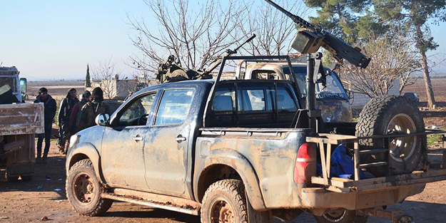 O köyü DAEŞ'ten geri aldılar!