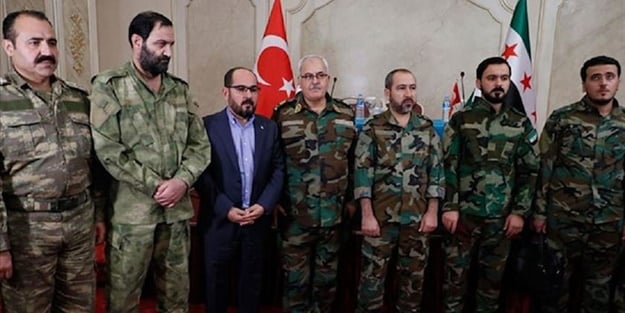 Muhalifler ilk kez tek çatı altında toplandı