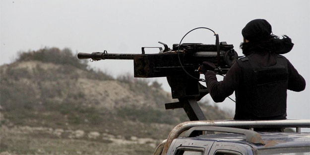 Muhalifler kontrolü ele geçirdi