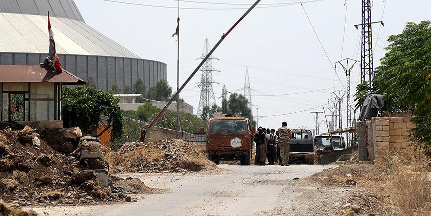 Muhalifler stratejik bölgeyi ele geçirdi!