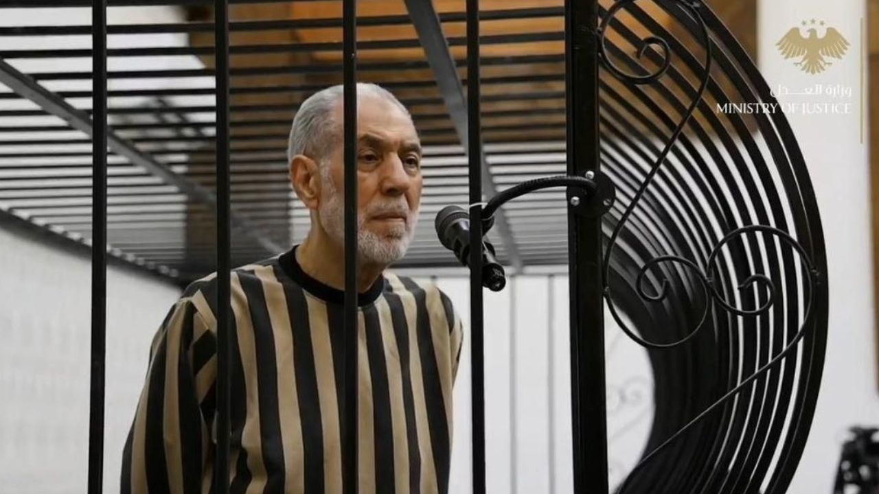 "Muhaliflerin kadınlarına tecavüz edilebilir" fetvası vermişti! Müftü Ahmed Hassun yargılanıyor