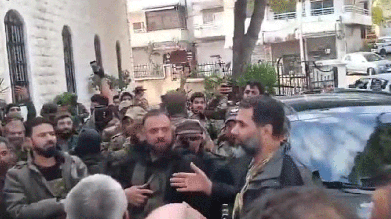 Muhaliflerin Lazkiyeli Ermenilere söyledikleri her şeyi anlatıyor! “Korkmayın. Biz Osmanlı’nın torunlarıyız”