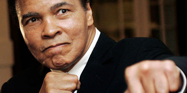 Muhammed Ali hastaneye kaldırıldı