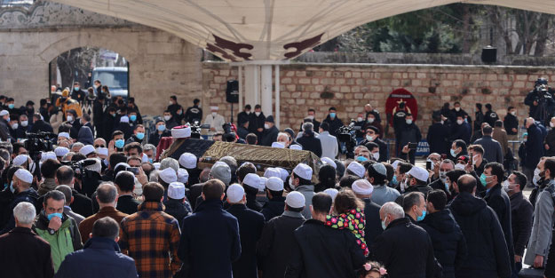 Muhammed Emin Saraç'ın cenazesine kaç kişi katıldı?
