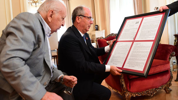 Muharrem İnce’den Cindoruk’a Yassıada hediyesi