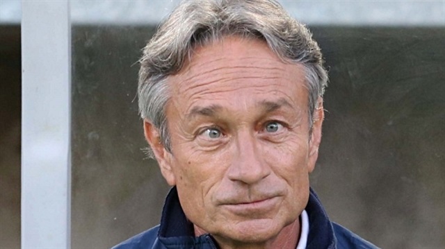 Muhsin Ertuğral altı gol yiyince ülkeyi terk etti