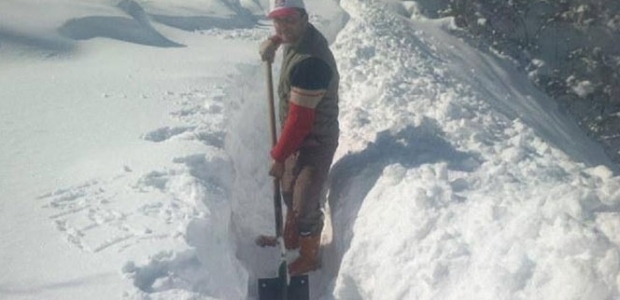 Muhtara kızdılar, kendi yollarını kendileri açıyor