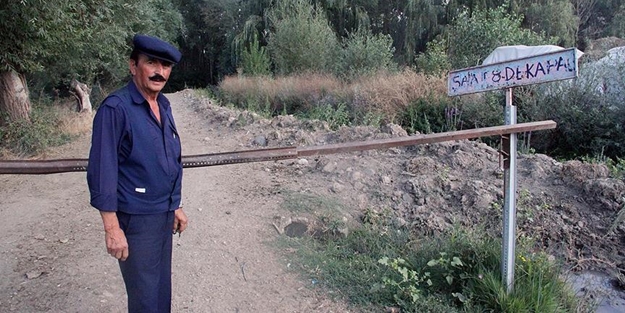 Muhtardan 'sarhoşlara' bariyerli önlem!