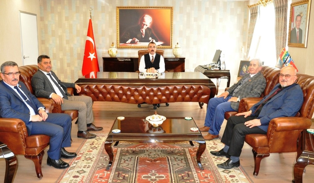 Muhtarlar Federasyonundan Kaymakam Arslan’a ziyaret 