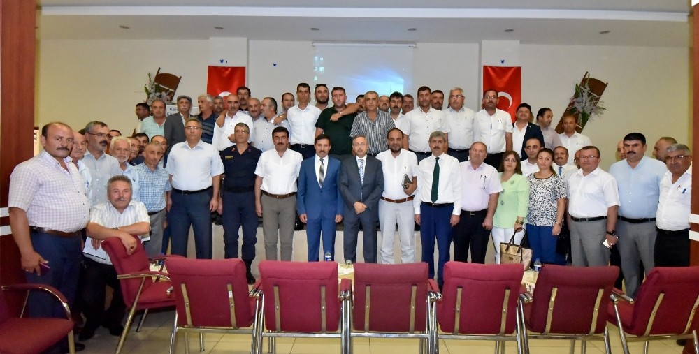 Muhtarlar Karatay’da buluştu 