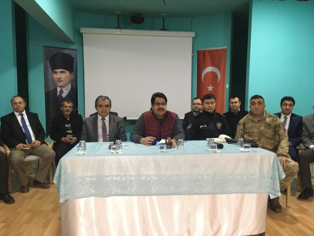Muhtarlar sorunları dile getirdi 
