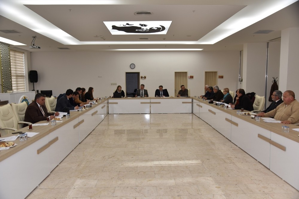 Muhtarlar taleplerini dile getirdi 