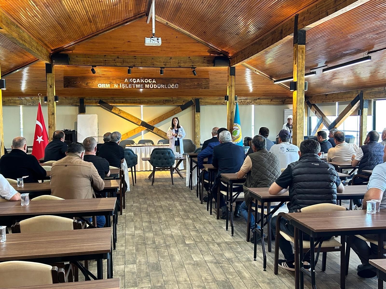 Muhtarlara kanser ve Kırım Kongo anlatıldı