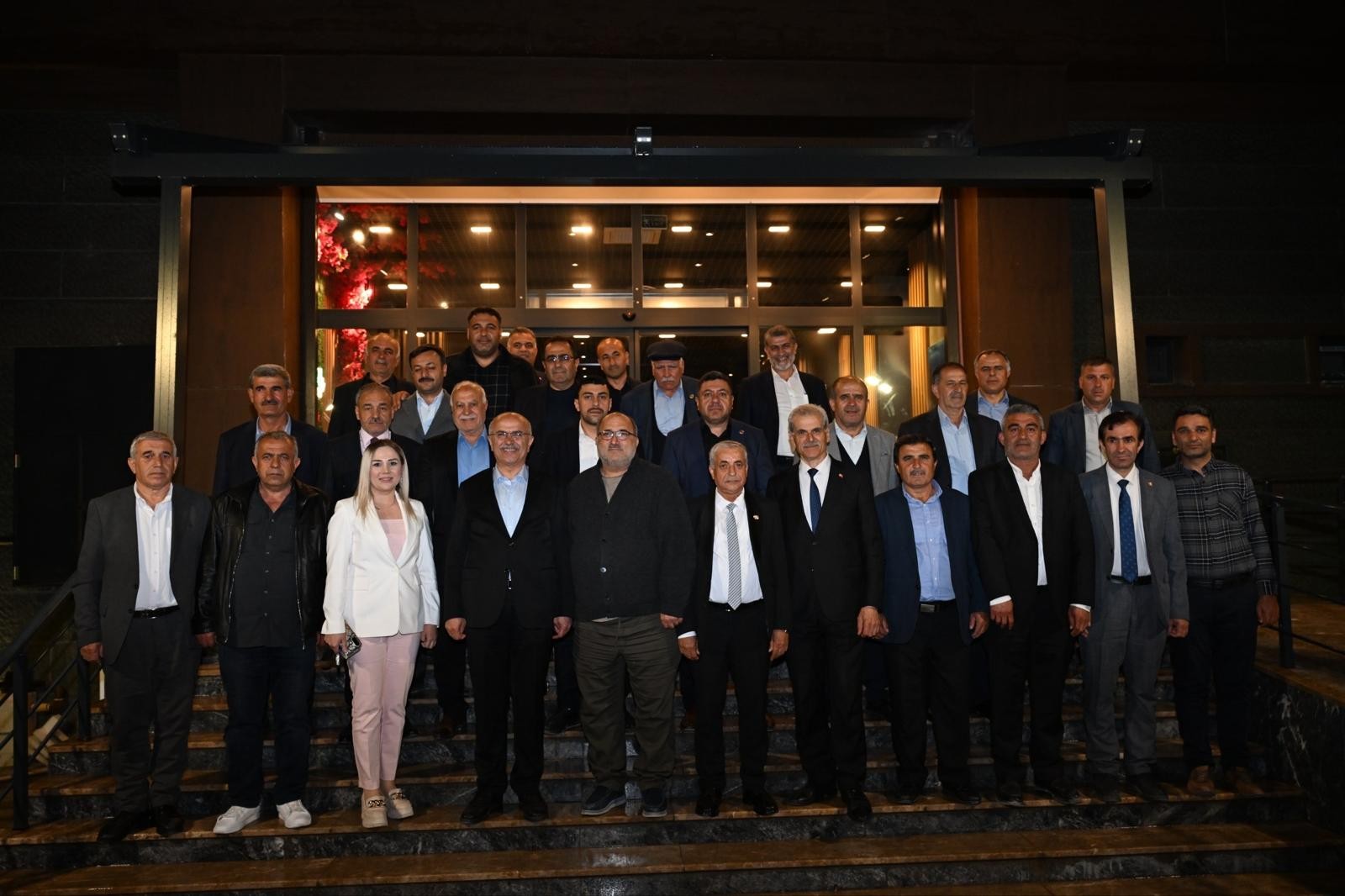 Muhtarlarla Bir Araya Gelen Büyükşehir Belediye Başkanı Sami Er: Yepyeni bir Malatya oluşturuyoruz