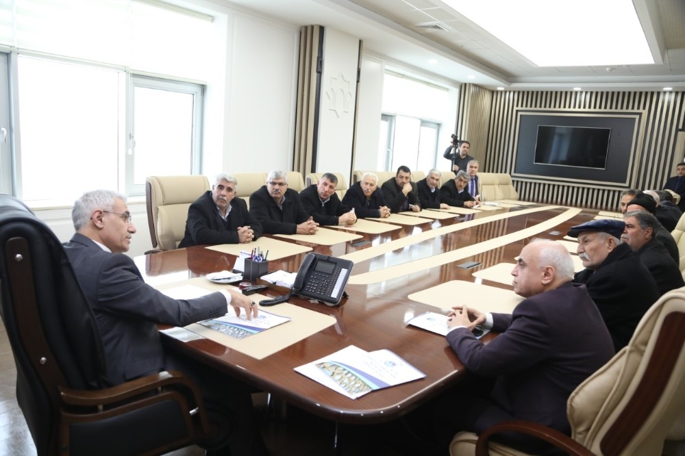 Muhtarlarla deprem değerlendirmesi toplantısı 