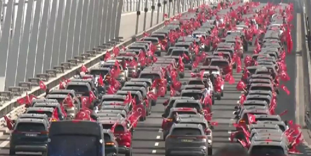 Muhteşem görüntü! Binlerce TOGG kullanıcısı Yavuz Sultan Selim Köprüsü'nde