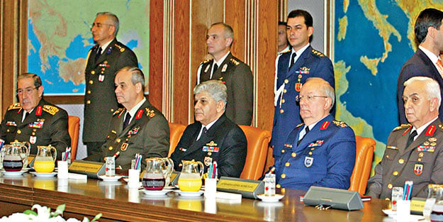Muhtıraya muhtıralı restin 12. yıldönümü