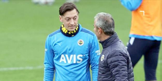 Müjde... Mesut Özil derbide sahada!..