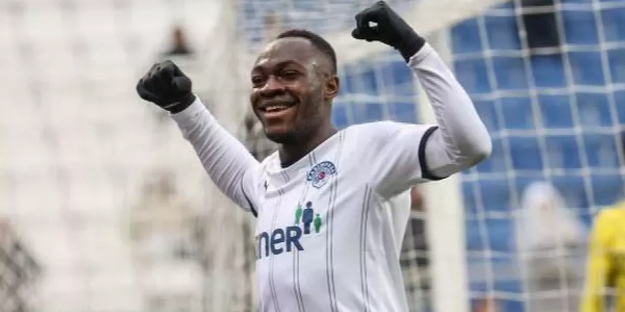 Muleka artık Beşiktaş'ın oyuncusu! Hayırlı olsun...