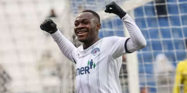 Muleka’dan 9'da 9 yaptı