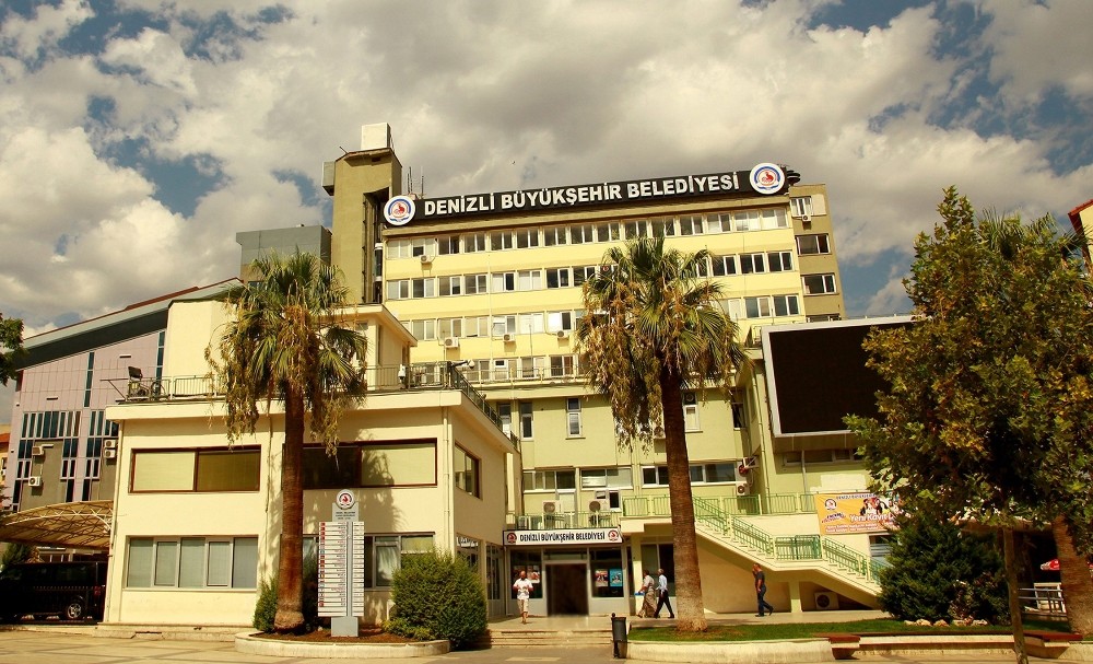 Mülkiyeti belediyeye ait 200 işyerinden kira alınmayacak 