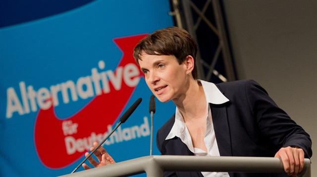 'Mülteciler sürgün edilsin'